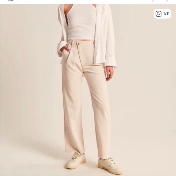 Abercrombie & Fitch Cream Straight Leg Pants - Picture 1 of 1